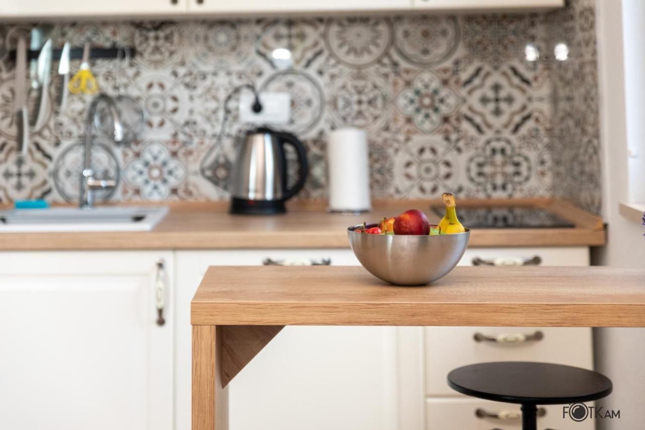 Libar Studio Apartments Baška Voda المظهر الخارجي الصورة