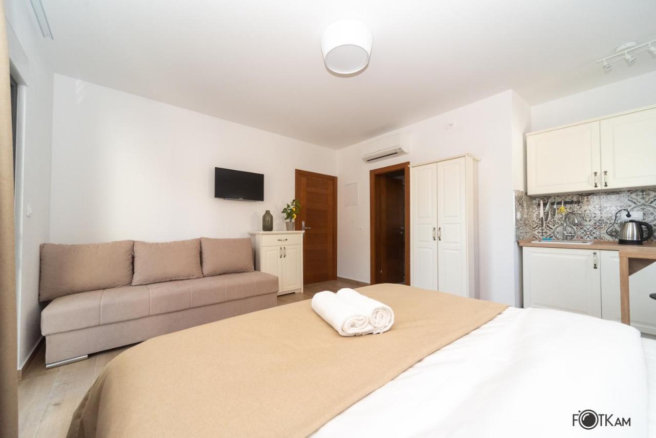Libar Studio Apartments Baška Voda المظهر الخارجي الصورة