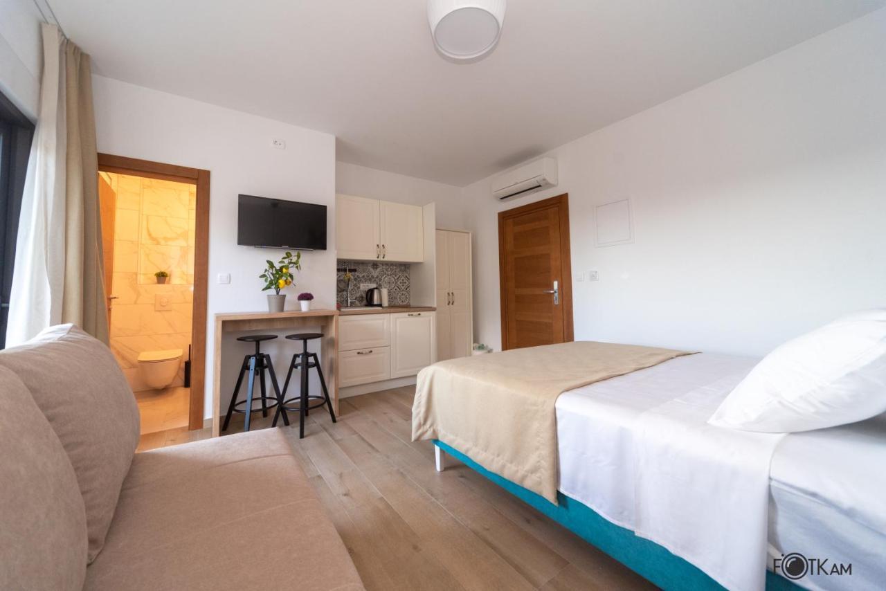 Libar Studio Apartments Baška Voda المظهر الخارجي الصورة