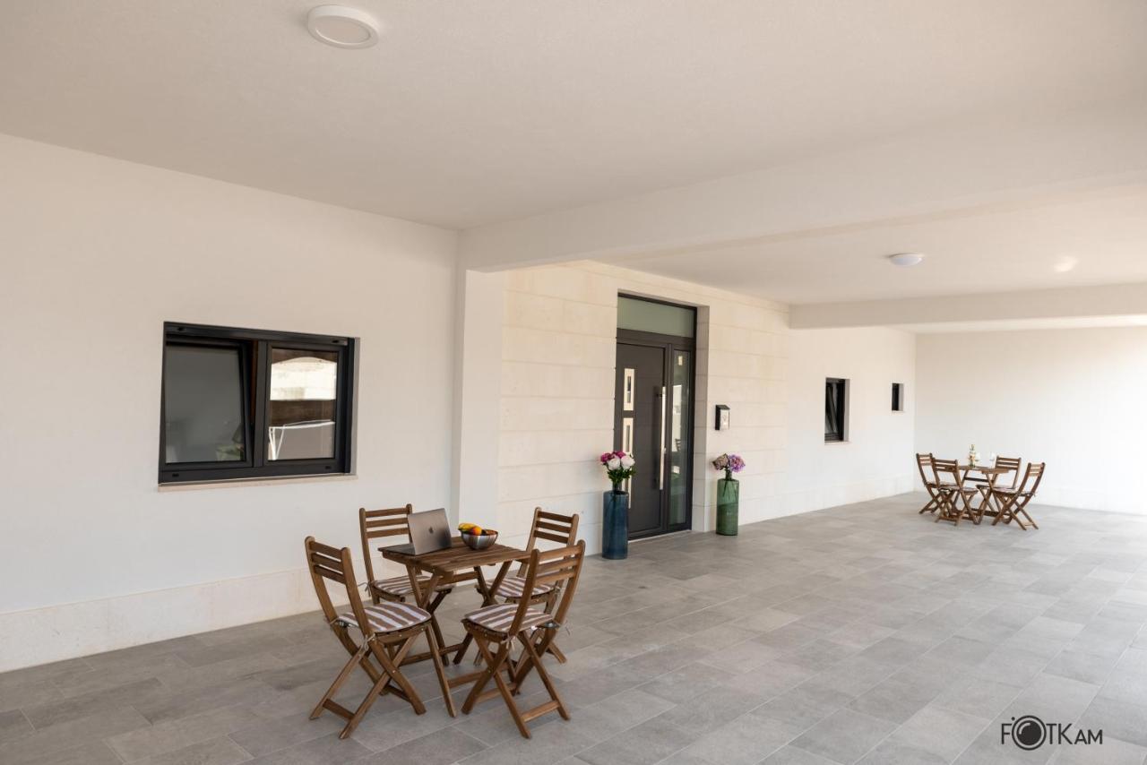 Libar Studio Apartments Baška Voda المظهر الخارجي الصورة